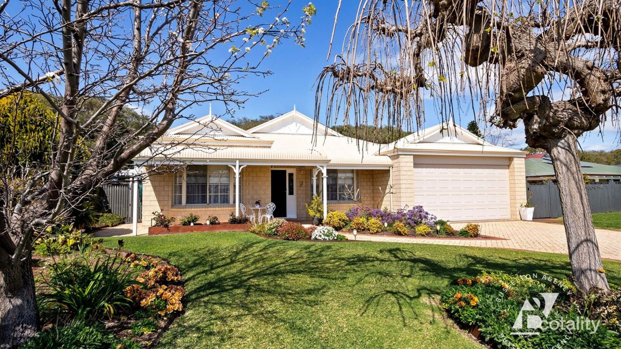 3-bedroom house at 32 Harwood Road, Geographe, WA 6280, Busselton, Western Australia