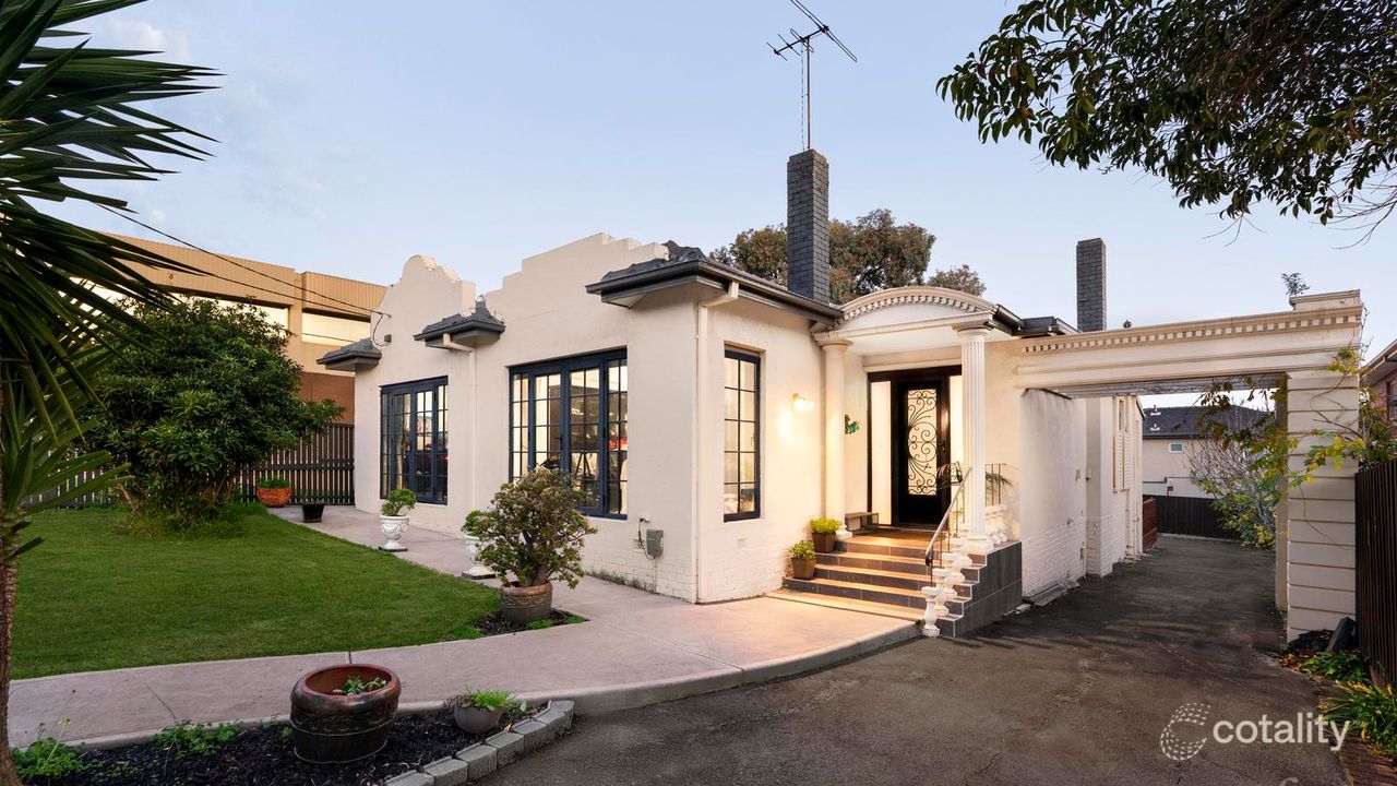 3-bedroom house at 484 Whitehorse Road, Surrey Hills, VIC 3127, Boroondara, Victoria