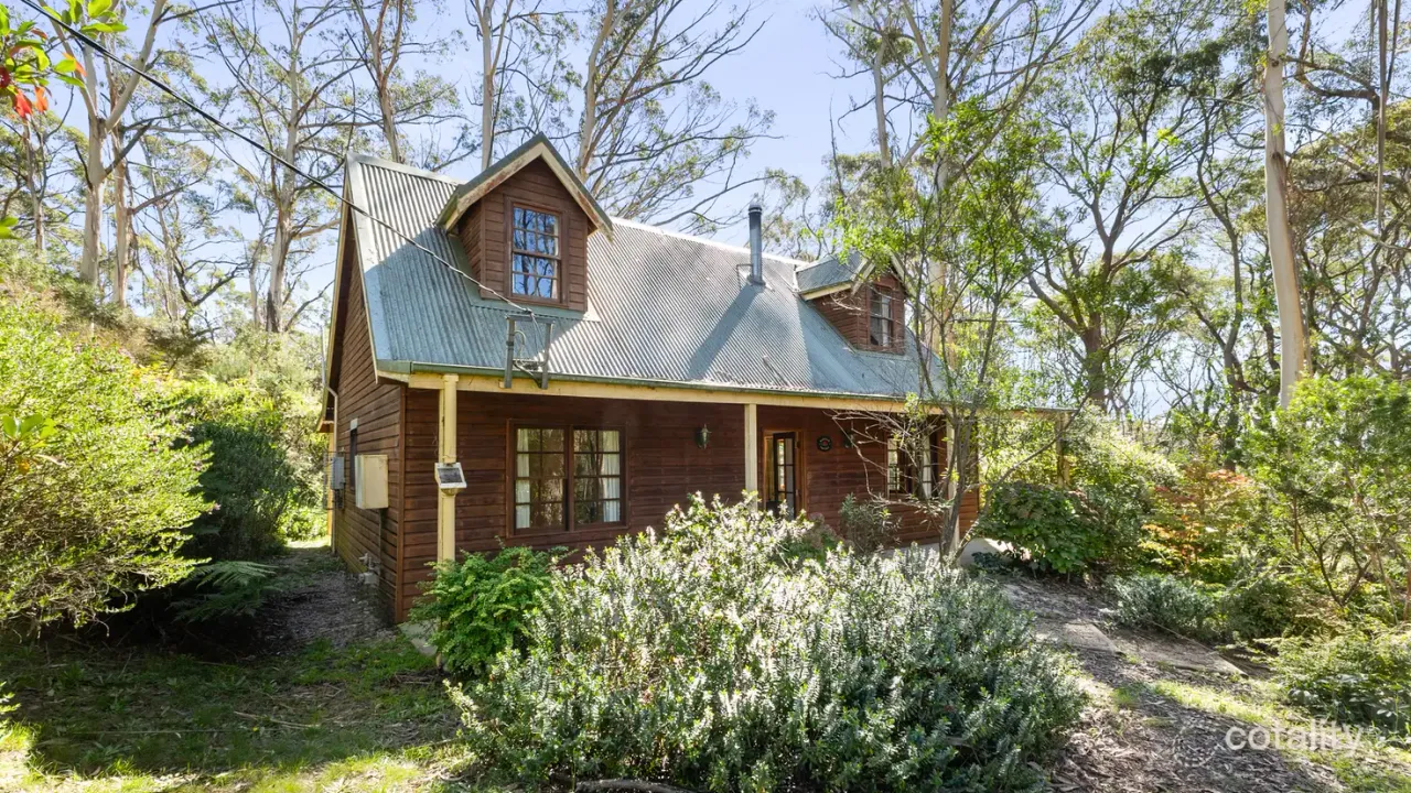 3-bedroom house at 24-26 Richmond Avenue, Medlow Bath, NSW 2780, Blue Mountains Council, New South Wales