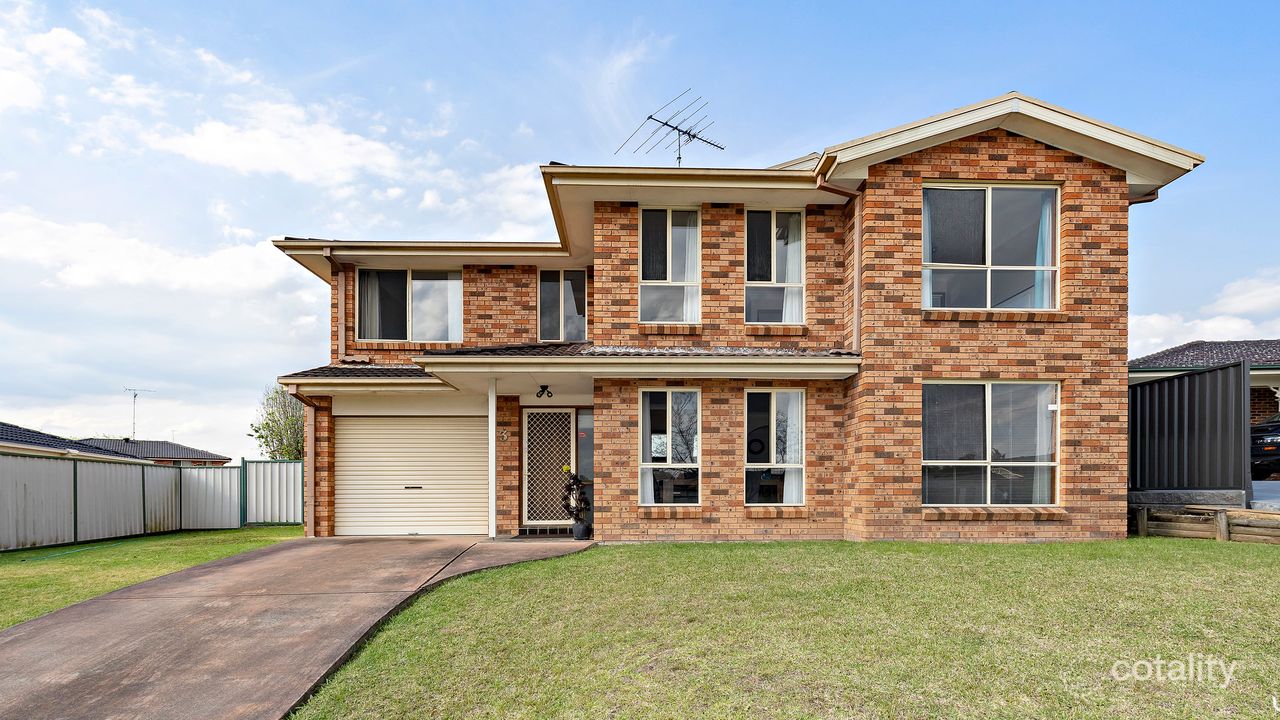 3-bedroom house at 3 Rainbow Close, Glenmore Park, NSW 2745, Penrith, New South Wales