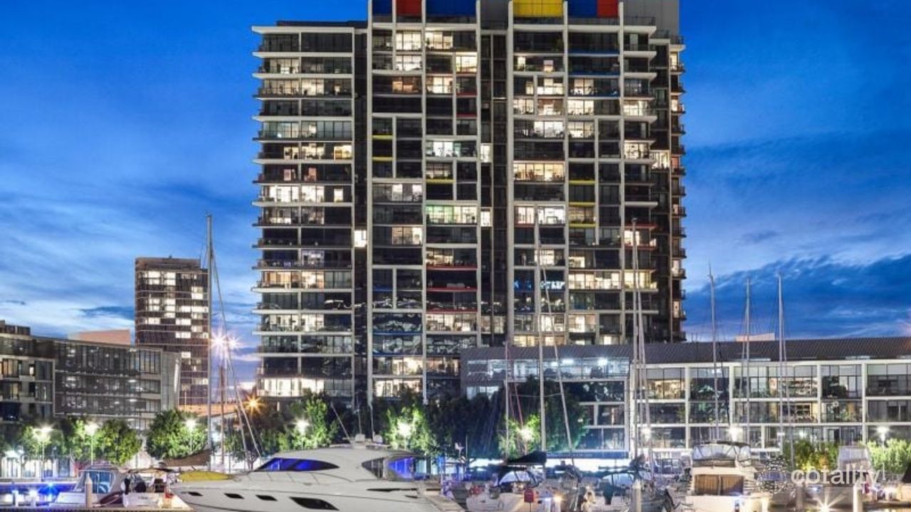 2-bedroom unit at 1807/60 Lorimer Street, Docklands, VIC 3008, Melbourne, Victoria