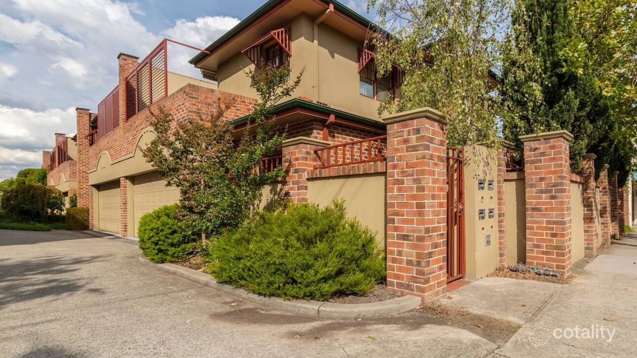 3-bedroom unit at 1/229 Auburn Road, Hawthorn, VIC 3122, Boroondara, Victoria