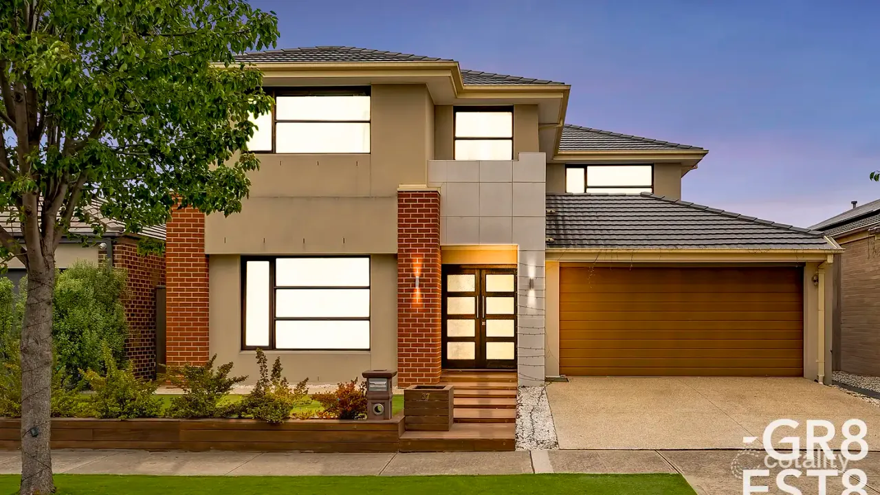 5-bedroom house at 37 Elmsford Crescent, Cranbourne West, VIC 3977, Casey, Victoria