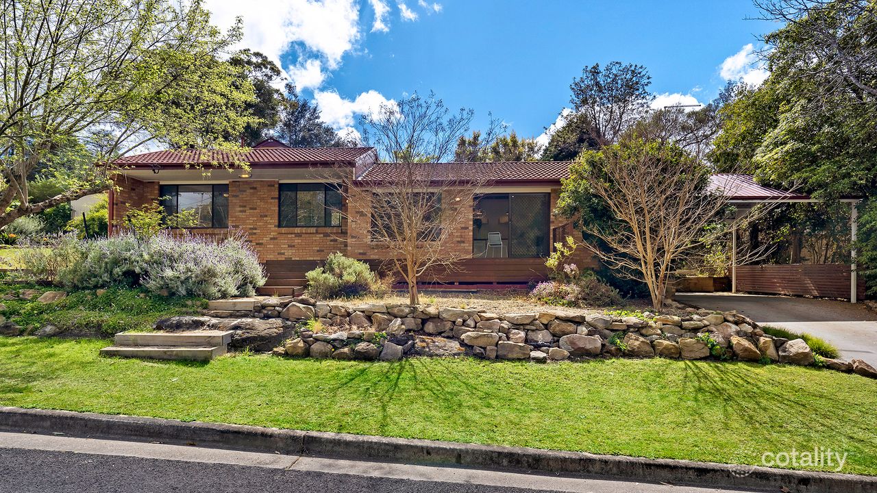 2-bedroom house at 2 Birdwood Avenue, Winmalee, NSW 2777, Blue Mountains, New South Wales
