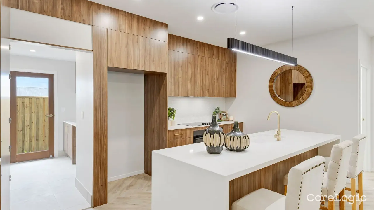 4-bedroom unit at 28 Panorama Place, Logan Council, Queensland