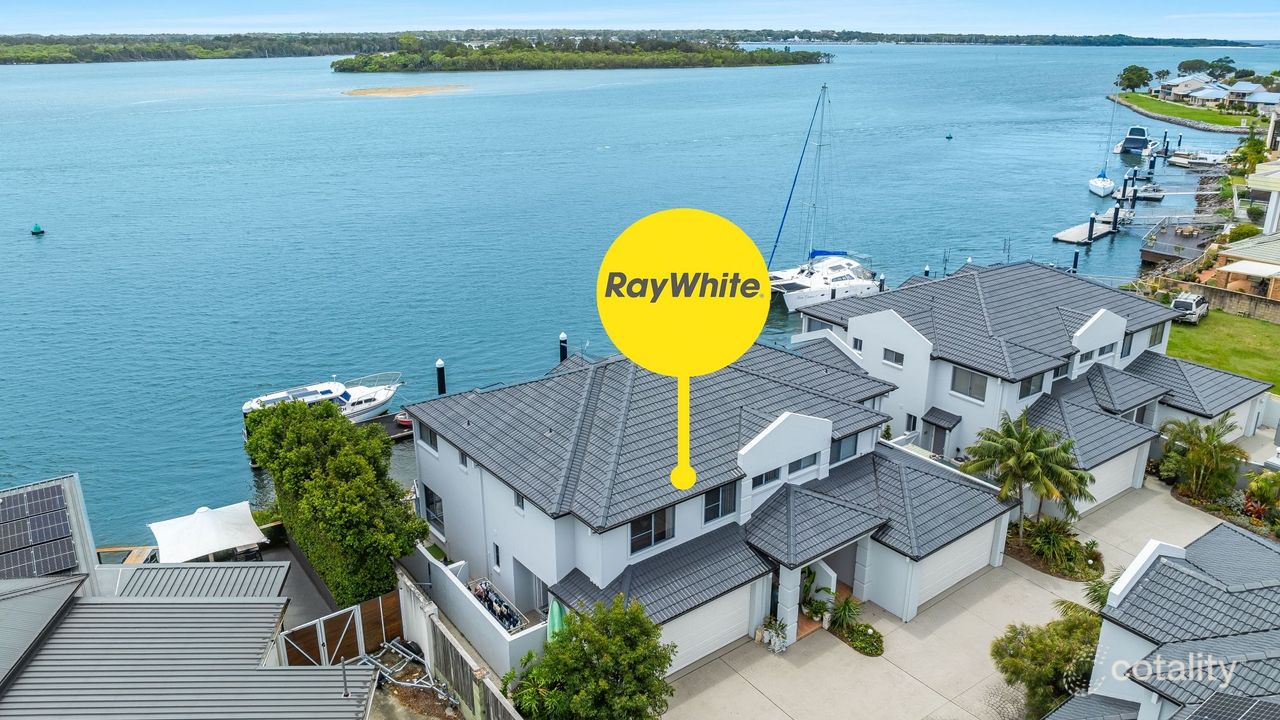 3-bedroom unit at 4/7 Edgewater Close, Yamba, NSW 2464, Clarence Valley Council, New South Wales