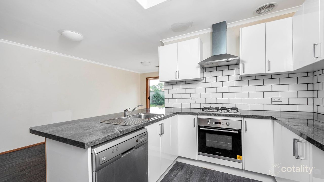 3-bedroom unit at 11/18 Kenyon Circuit, Monash, ACT 2904, , Australian Capital Territory