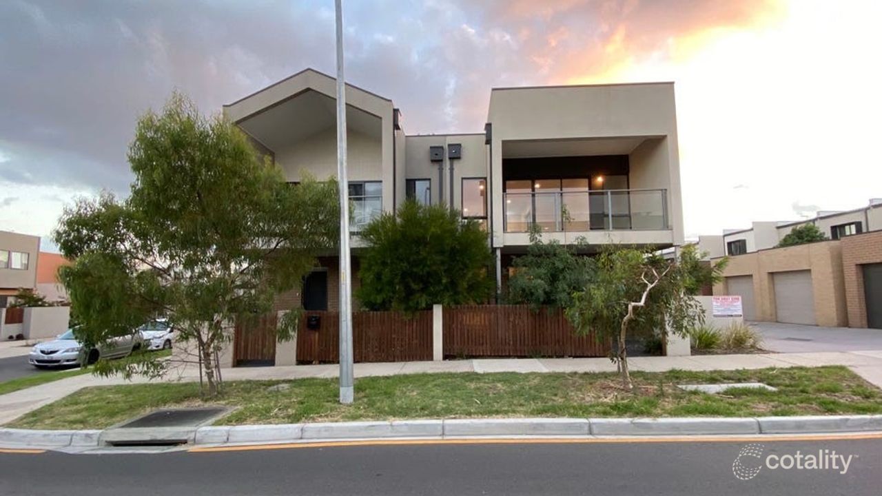 3-bedroom unit at 100 Queen Circuit, Sunshine, VIC 3020, Brimbank, Victoria