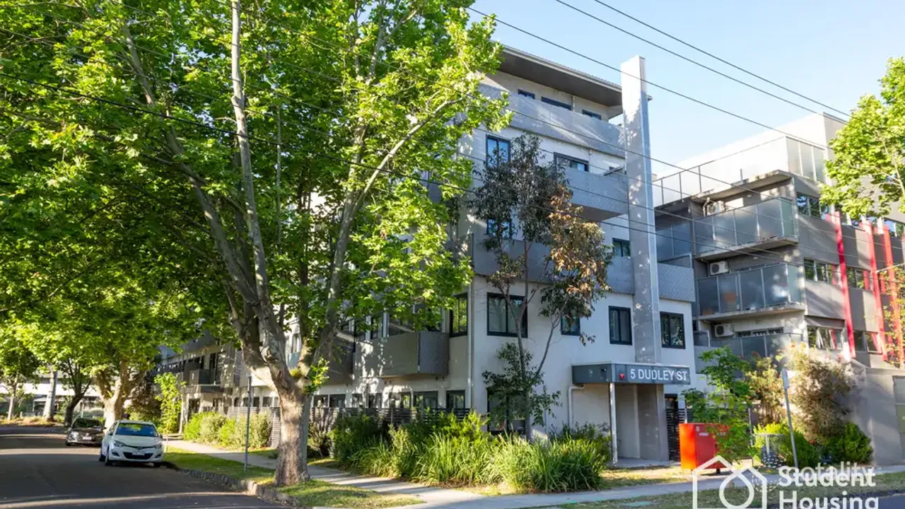 1-bedroom unit at 204/5 Dudley Street, Caulfield East, VIC 3145, Glen Eira, Victoria