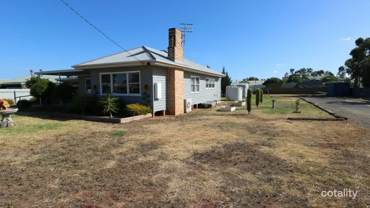 3-bedroom house at 37 Menzies Street, Charlton, VIC 3525, Buloke Council, Victoria