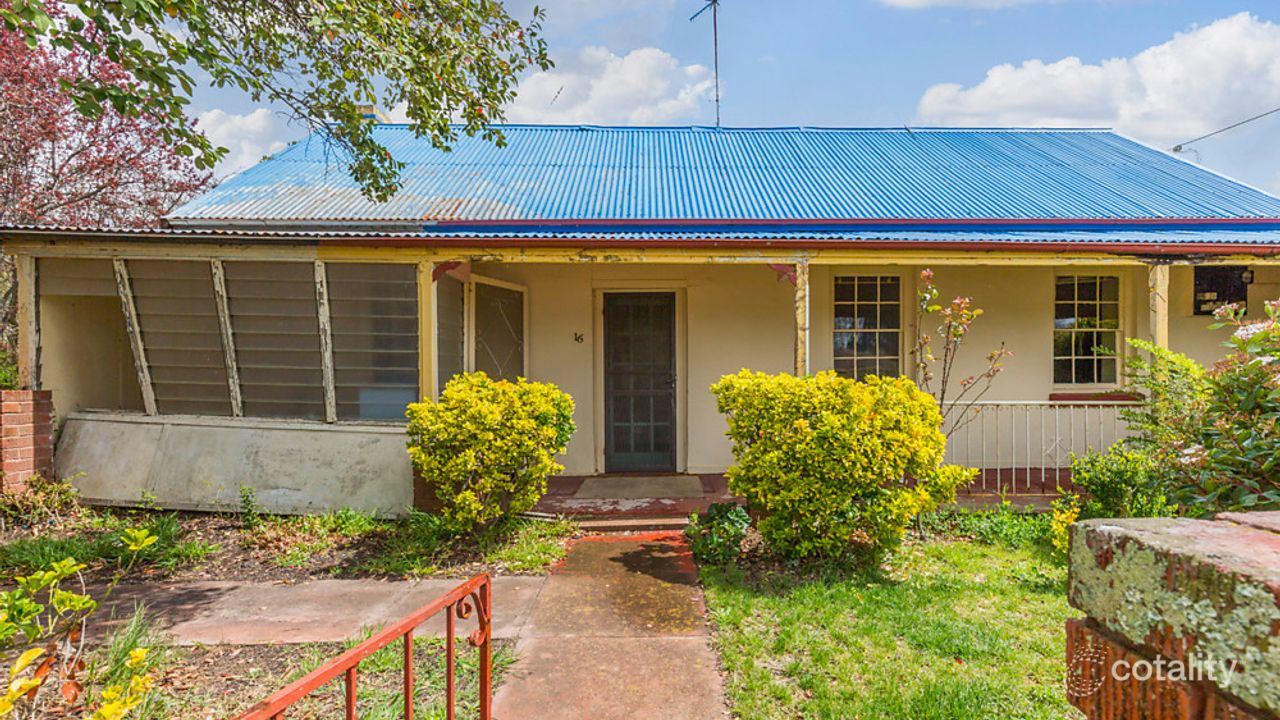 2-bedroom house at 16-18 Wallace Street, Braidwood, NSW 2622, Queanbeyan-Palerang, New South Wales