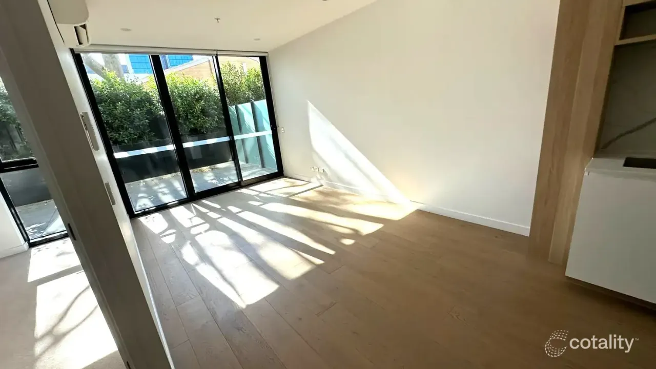 3-bedroom unit at 17-19 Arnold Street, Box Hill, VIC 3128, Whitehorse, Victoria