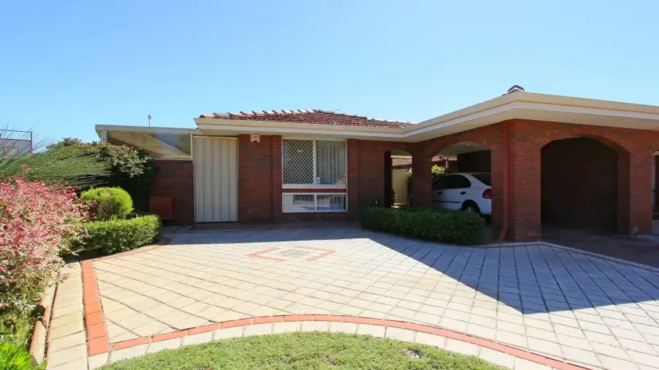 3-bedroom unit at 7B Farrell Place, Noranda, WA 6062, Bayswater, Western Australia