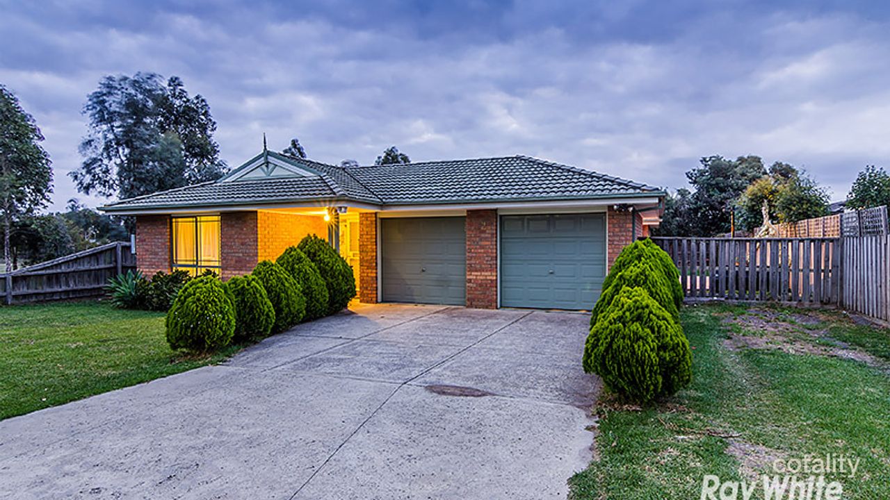 3-bedroom house at 39 Genista Road, Cranbourne West, VIC 3977, Casey Council, Victoria