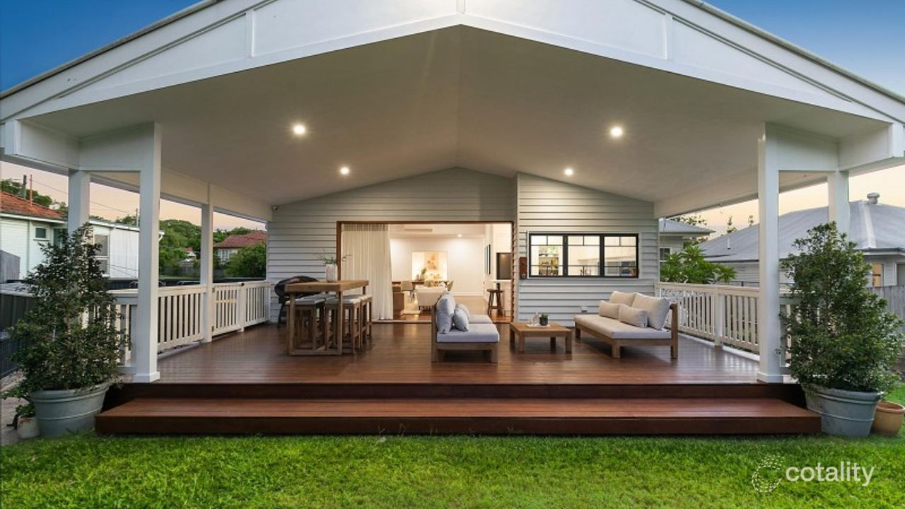 5-bedroom house at 18 Eckersley Street, Tarragindi, QLD 4121, Brisbane Council, Queensland