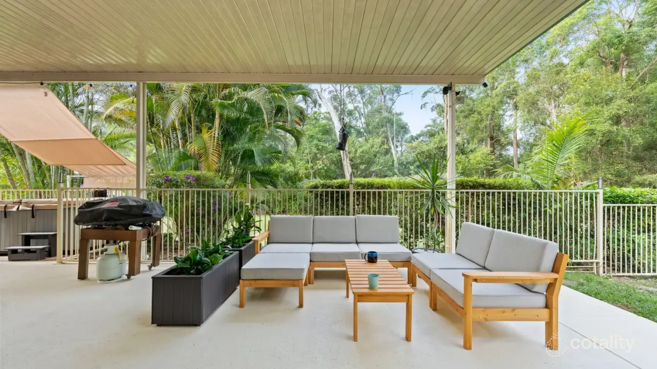 5-bedroom house at 2 Bowerbird Place, Landsborough, QLD 4550, Sunshine Coast, Queensland