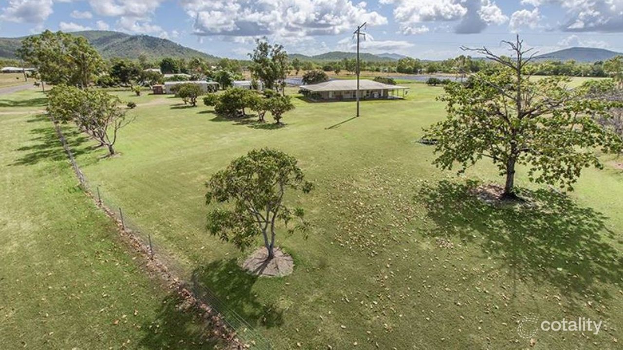 5-bedroom house at 11 Allendale Drive, Alligator Creek, QLD 4816, Townsville Council, Queensland