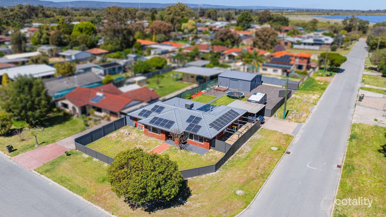 4-bedroom house at 33 Lofties Street, Forrestdale, WA 6112, Armadale, Western Australia