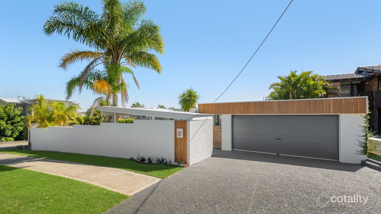 5-bedroom house at 47 Lurnea Crescent, Valentine, NSW 2280, Lake Macquarie, New South Wales