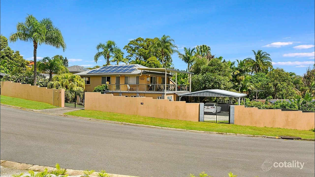 5-bedroom house at 4 Tallowood Road, Ashmore, QLD 4214, Gold Coast, Queensland