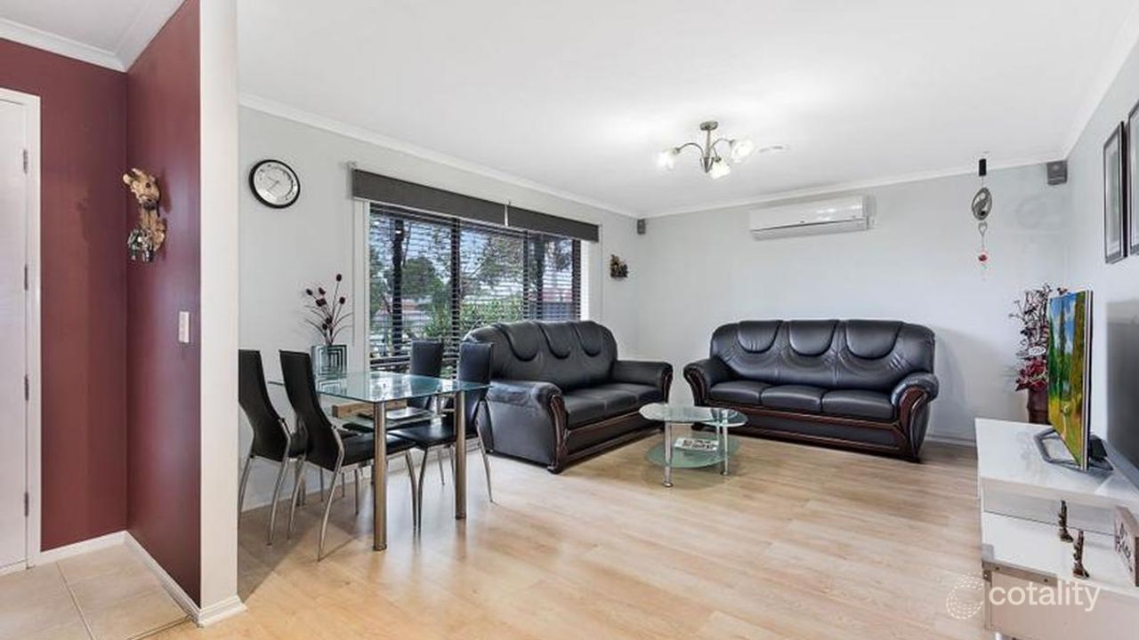 3-bedroom house at 28 Karoonda Way, Hampton Park, VIC 3976, Casey Council, Victoria