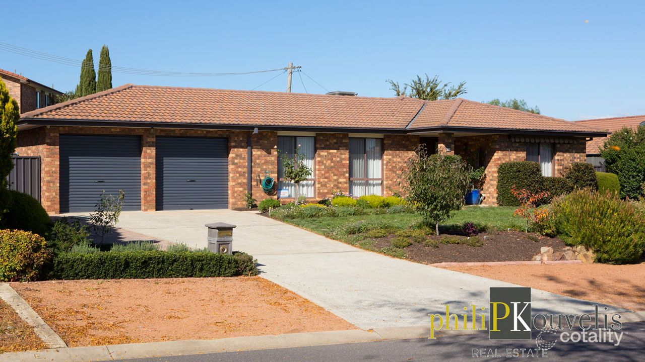 5-bedroom house at 51 Twelvetrees Crescent, Florey, ACT 2615, Unincorporated Act, Australian Capital Territory