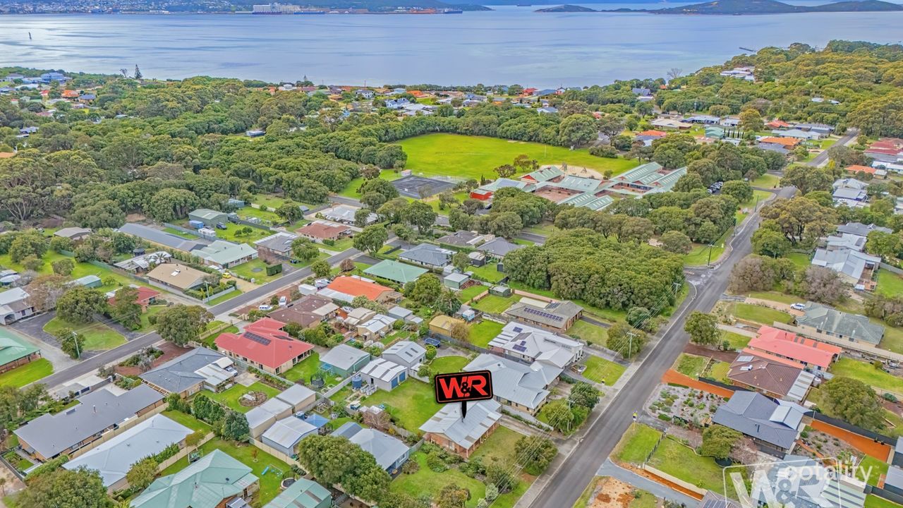 3-bedroom house at 7 Gordon Street, Little Grove, WA 6330, Albany, Western Australia