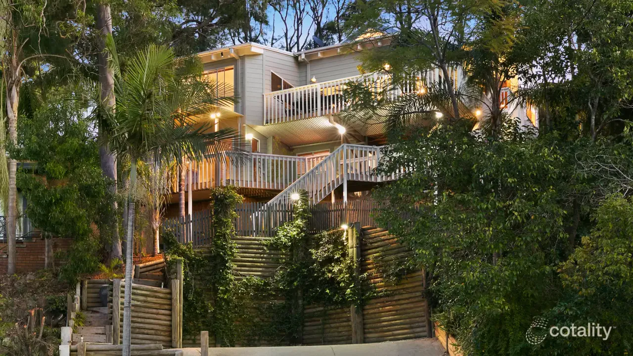 4-bedroom house at 10 Lloyd Court, Valentine, NSW 2280, Lake Macquarie, New South Wales