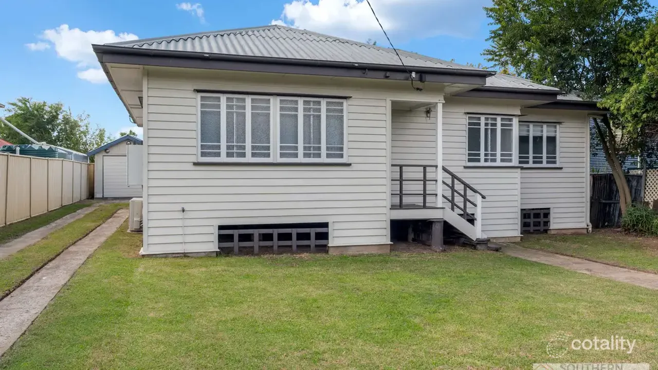 3-bedroom house at 13 Pratten Street, Warwick, QLD 4370, Southern Downs Council, Queensland