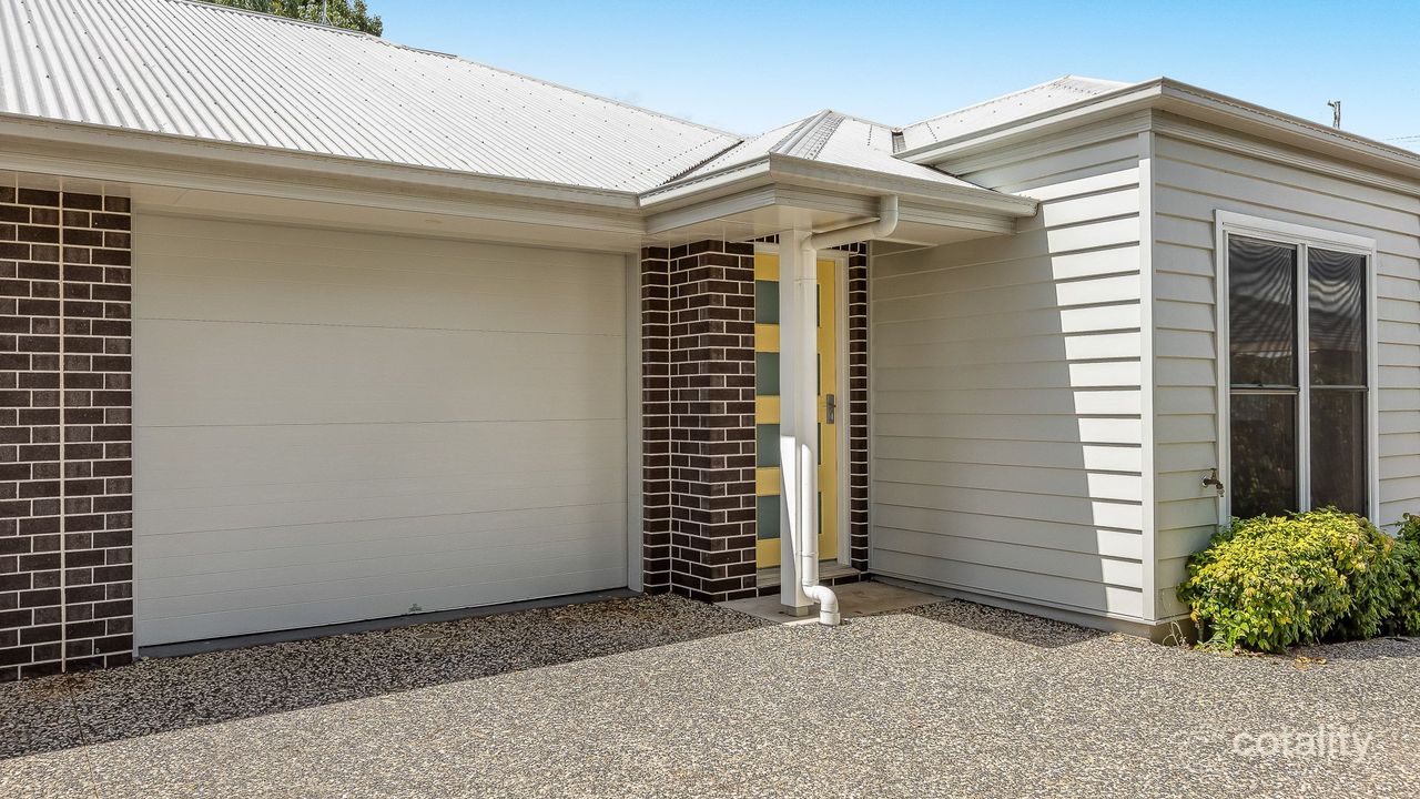 2-bedroom unit at 4/43 Hoey Street, Kearneys Spring, QLD 4350, Toowoomba, Queensland