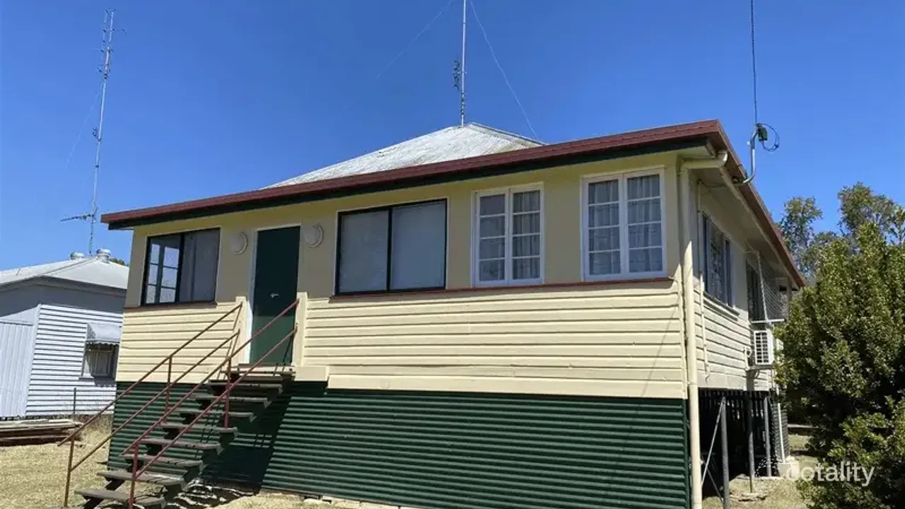 3-bedroom house at 20 Mcnulty Street, Miles, QLD 4415, Western Downs Council, Queensland