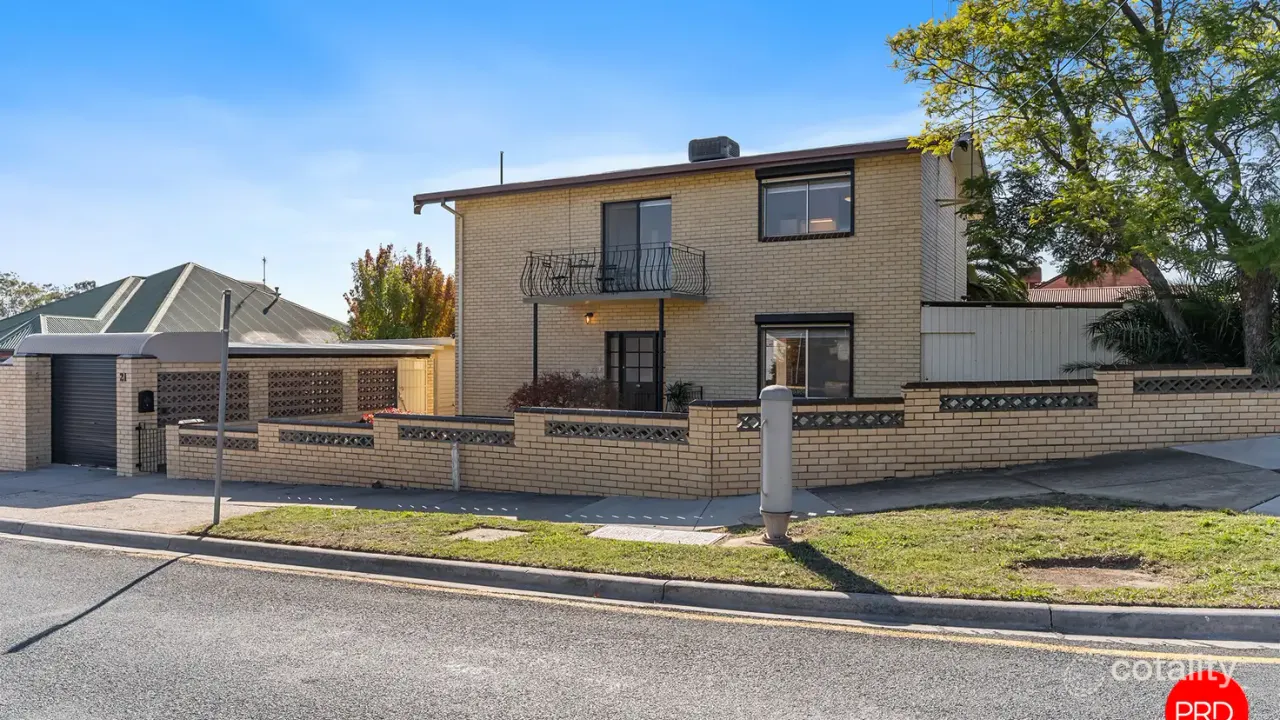 5-bedroom house at 21 Ligar Street, Kennington, VIC 3550, Greater Bendigo Council, Victoria