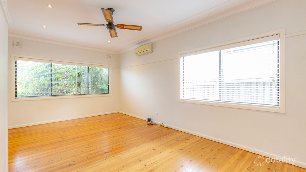 4-bedroom house at 22 Woodlands Road, Forestville, NSW 2087, Northern Beaches Council, New South Wales