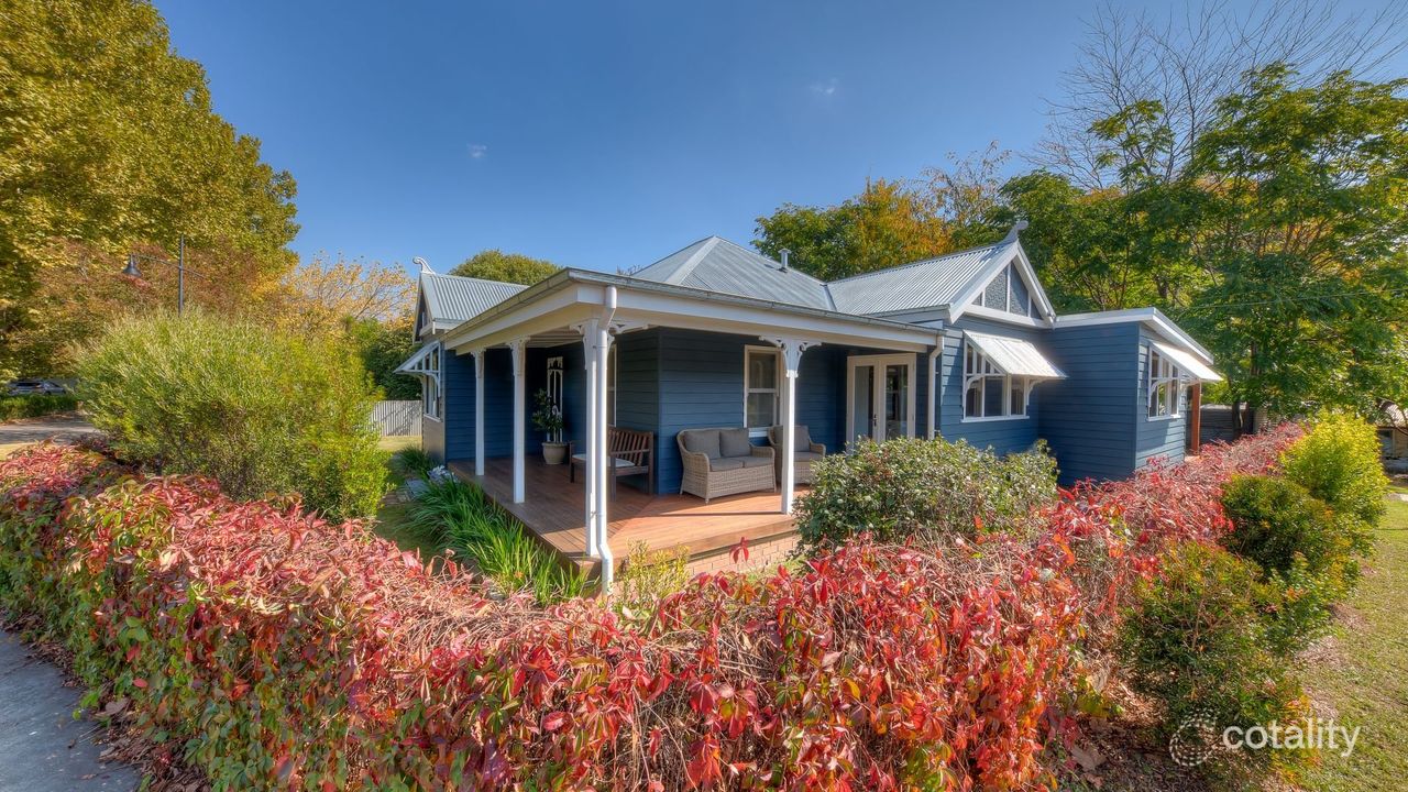 3-bedroom house at 3 Camp Street, Bright, VIC 3741, Alpine Council, Victoria
