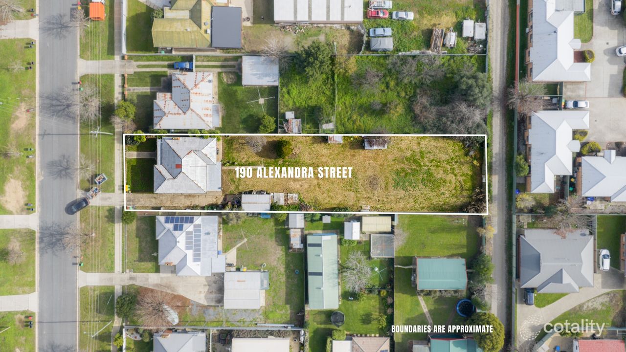 3-bedroom house at 190 Alexandra Street, East Albury, NSW 2640, Albury, New South Wales