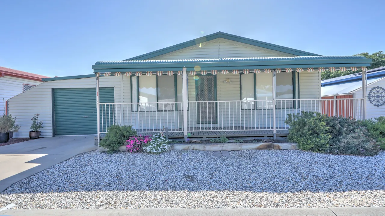 3-bedroom house at 30 Lake Side Drive, Cobram, VIC 3644, Moira Council, Victoria