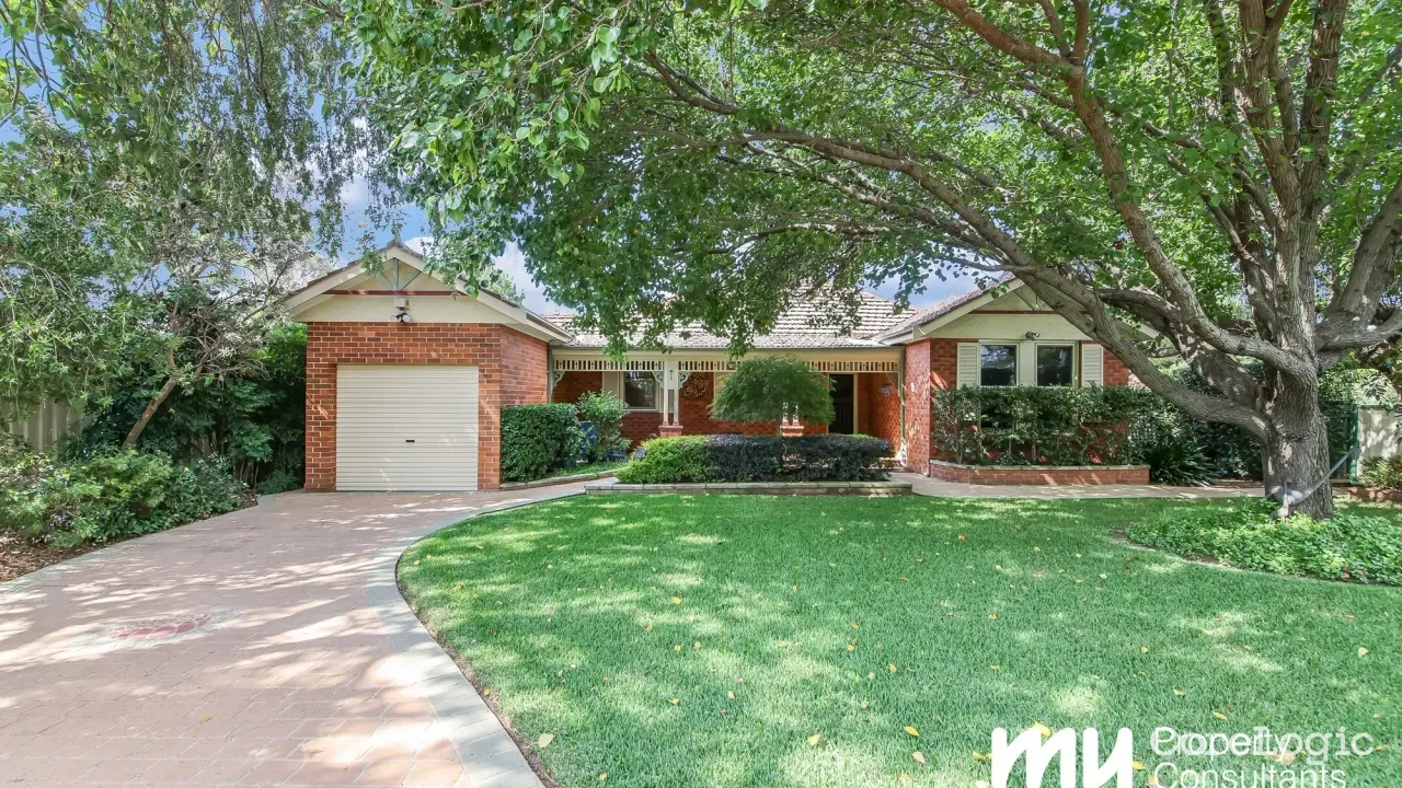 5-bedroom house at 12 Old Hume Highway, Camden Council, New South Wales