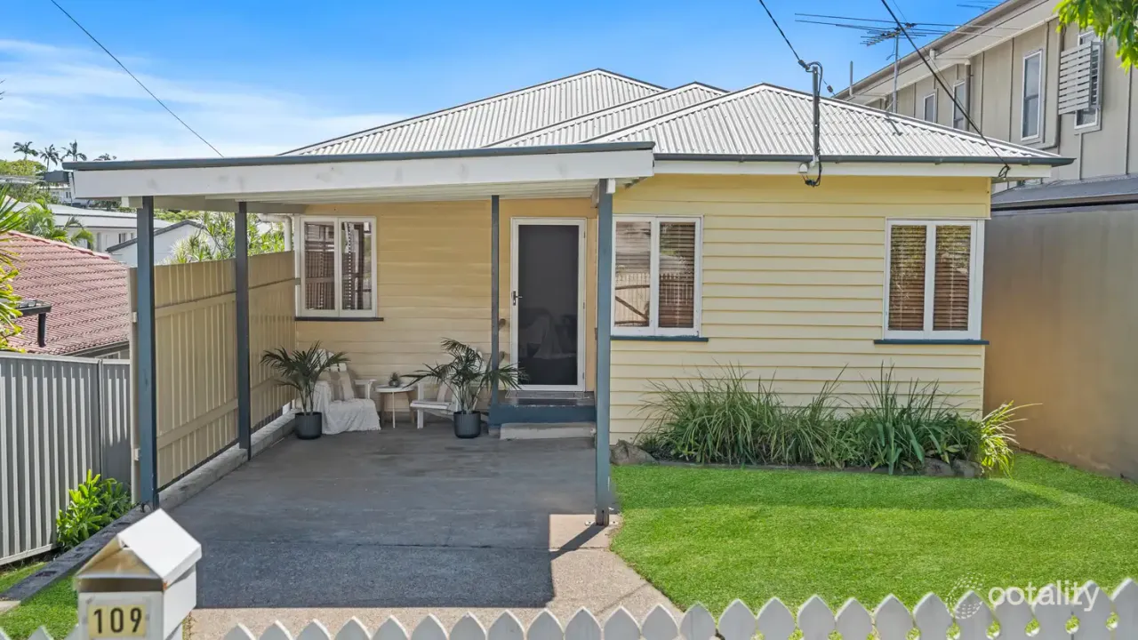 3-bedroom house at 109 Blackwood Avenue, Morningside, QLD 4170, Brisbane, Queensland