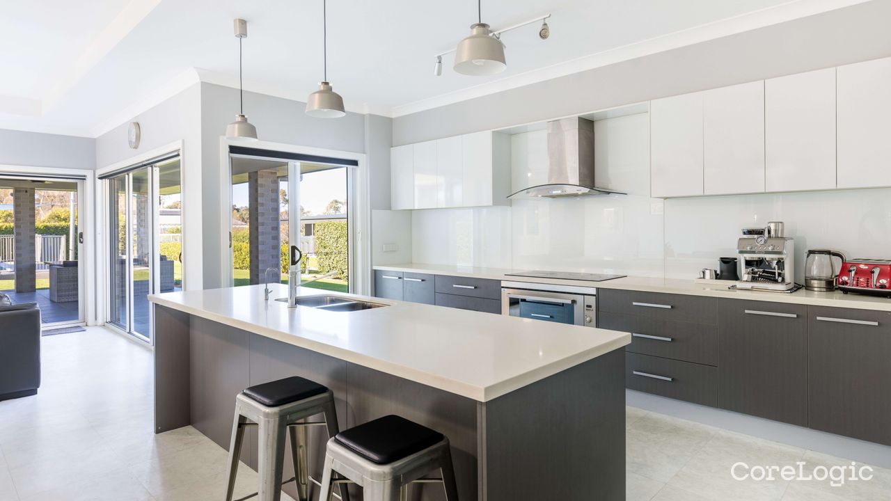 4-bedroom house at 21 St Andrews Way, Shoalhaven Council, New South Wales