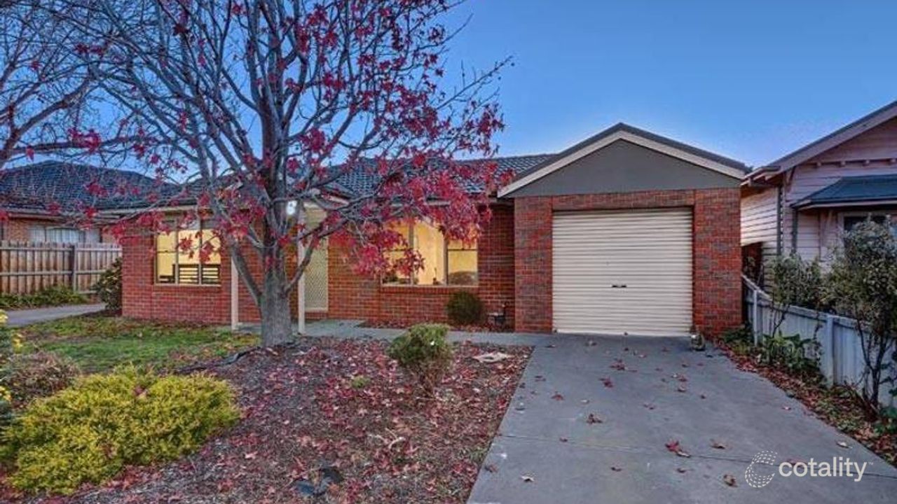 3-bedroom unit at 1/10 Dixon Avenue, Werribee, VIC 3030, Wyndham, Victoria