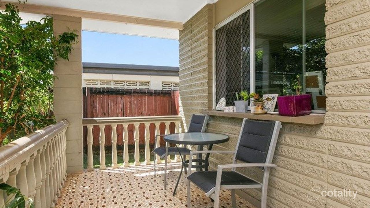 4-bedroom unit at 205 Greenslopes Street, Edge Hill, QLD 4870, Cairns Council, Queensland