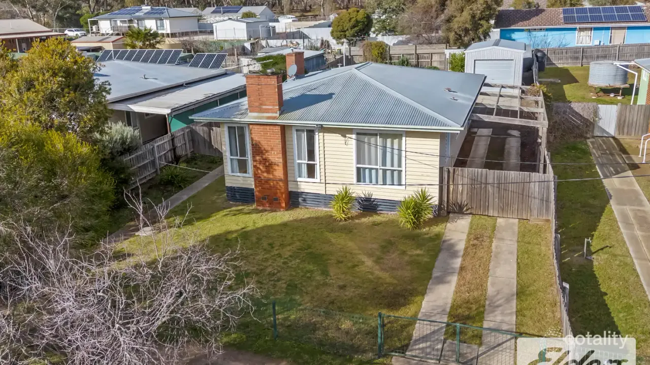 3-bedroom house at 22 Davy Street, Avoca, VIC 3467, Pyrenees, Victoria
