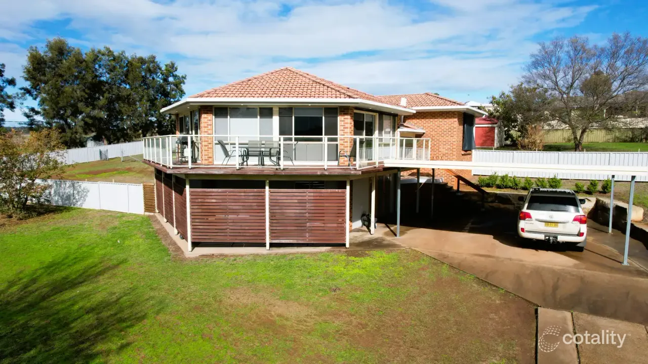 5-bedroom house at 37-39 William Street, Merriwa, NSW 2329, Upper Hunter, New South Wales