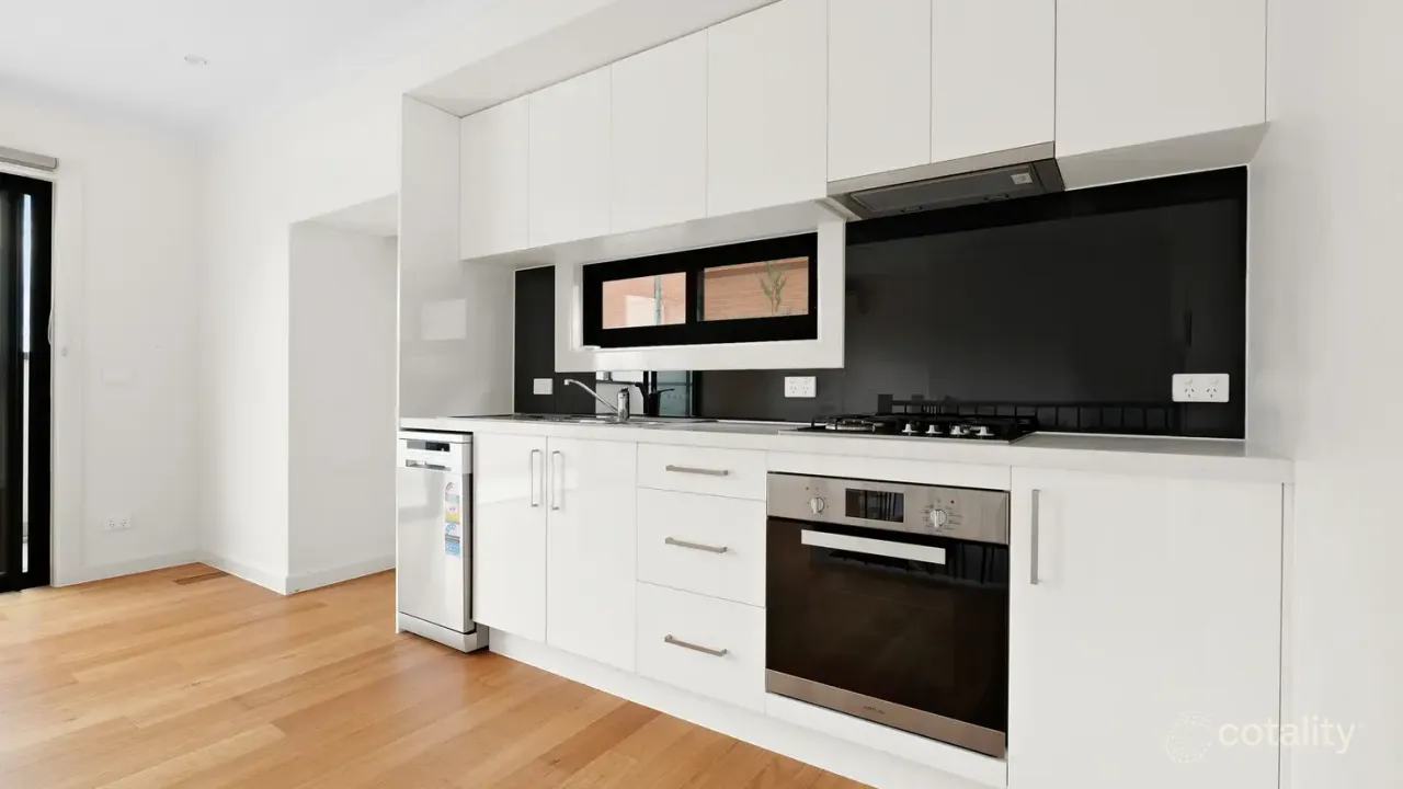 2-bedroom unit at 1/4 Franklyn Street, Oakleigh East, VIC 3166, Monash Council, Victoria