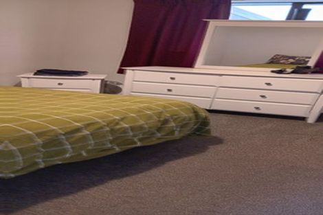 Photo of property in 16 Hunter Street, Westport, 7825