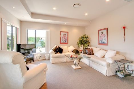 Photo of property in 21 Merlot Drive, Greenmeadows, Napier, 4112