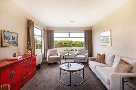Photo of property in 20 Loveston Lane, Kelvin Grove, Palmerston North, 4470