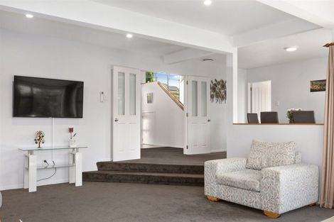 Photo of property in 22 Saint Ives Drive, Camborne, Porirua, 5026