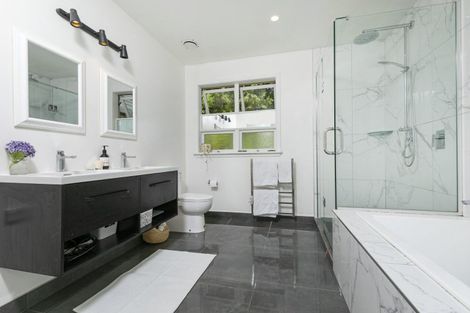 Photo of property in 9 The Close, Greenhithe, Auckland, 0632