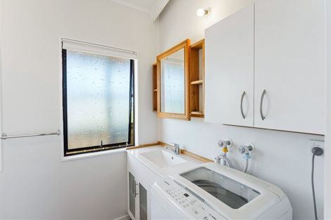 Photo of property in 19 Dixie Street, Te Horo Beach, Otaki, 5581